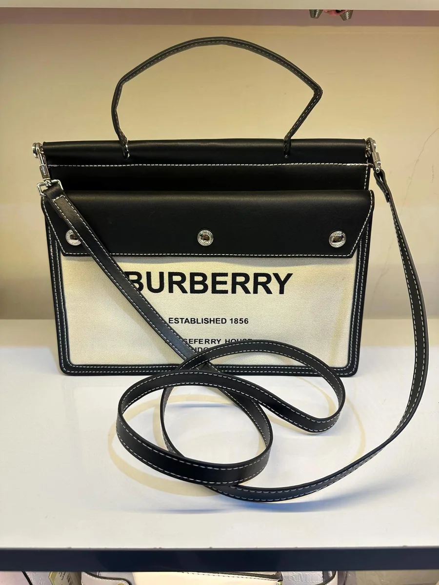 BURBERRY KADIN OMUZ ÇANTASI