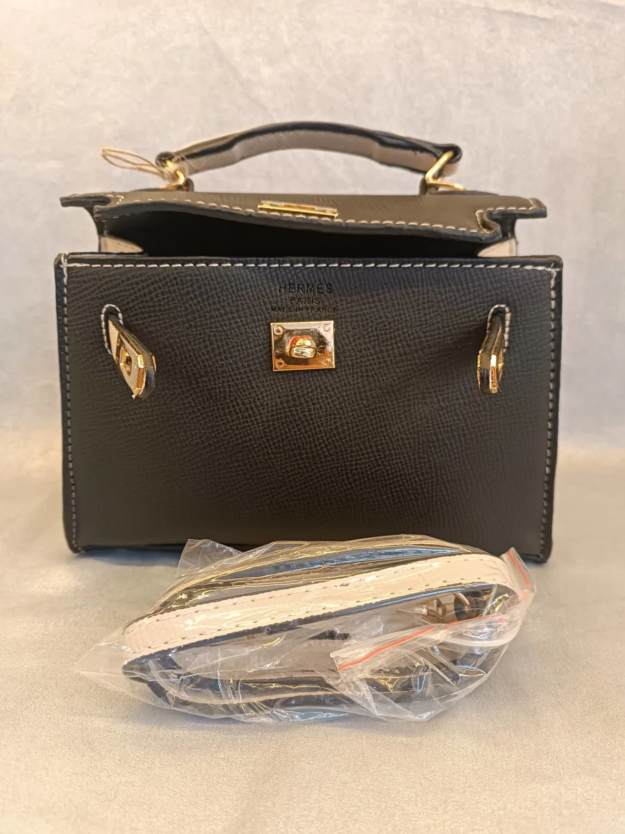 Hermes Mini Kelly Kilitli El çantası - Yeni Strapsıyla